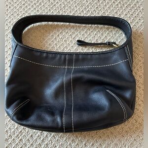 Coach shoulder bag circa 2008